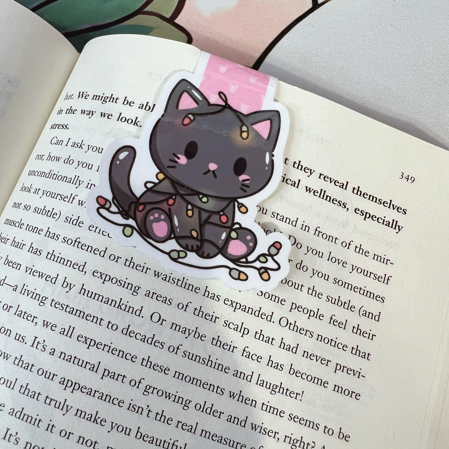 Black Cat Christmas Lights Magnetic Bookmark